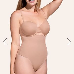 NWOT HoneyLove Super Power Thong